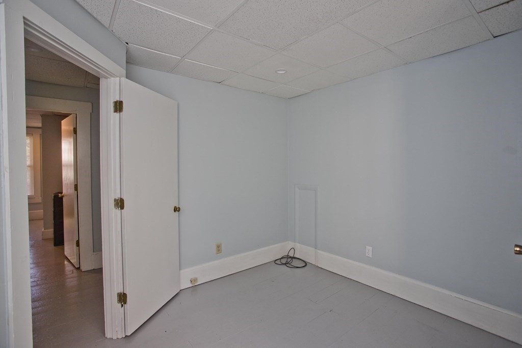 95 School Street Warren, MA 01083 - Photo 23 of 41 a view of small space