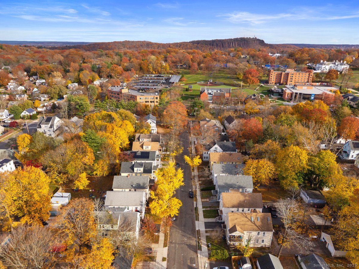 39 Lander Street New Haven, CT 06511 - Photo 12 of 13