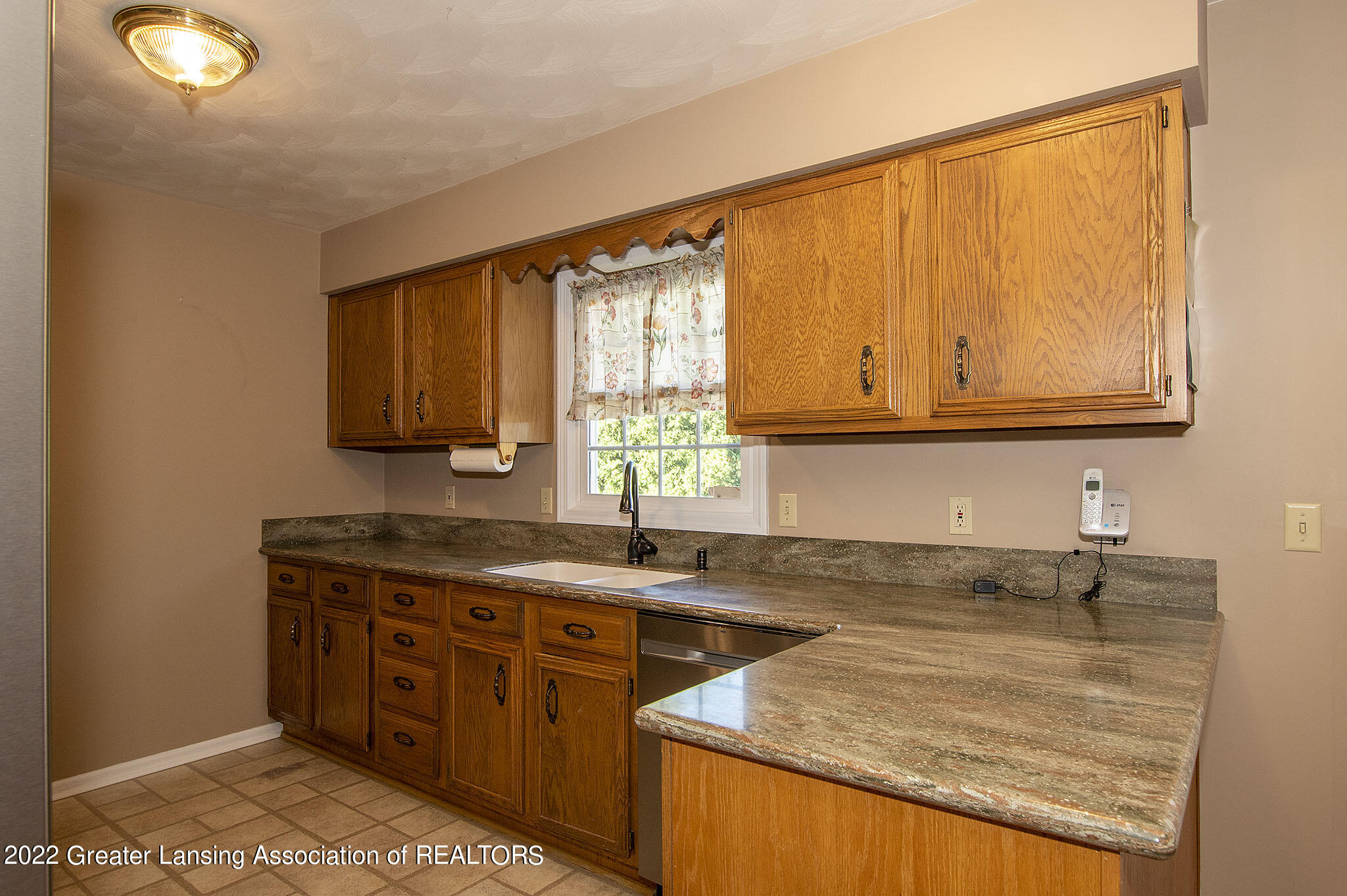 1900 Pleasant Grove Road Lansing, MI 48911 - Photo 7 of 45 PleasantGrove-5
