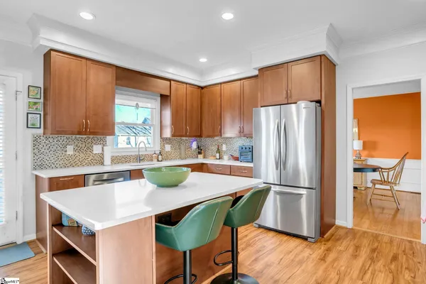 $575,000 | 109 East Hypericum Lane, Greenville, SC 29615