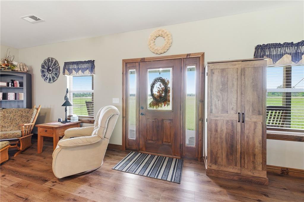 30225 South Wolf Road Drexel, MO 64742 - Photo 5 of 55