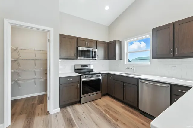 $339,900 | 5091 Sickle Cove, Fort Wayne, IN 46818