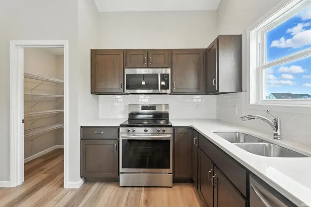 $339,900 | 5091 Sickle Cove, Fort Wayne, IN 46818