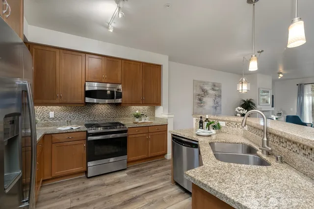 $625,000 | 15730 116th Avenue Northeast, Unit 107, Bothell, WA 98011