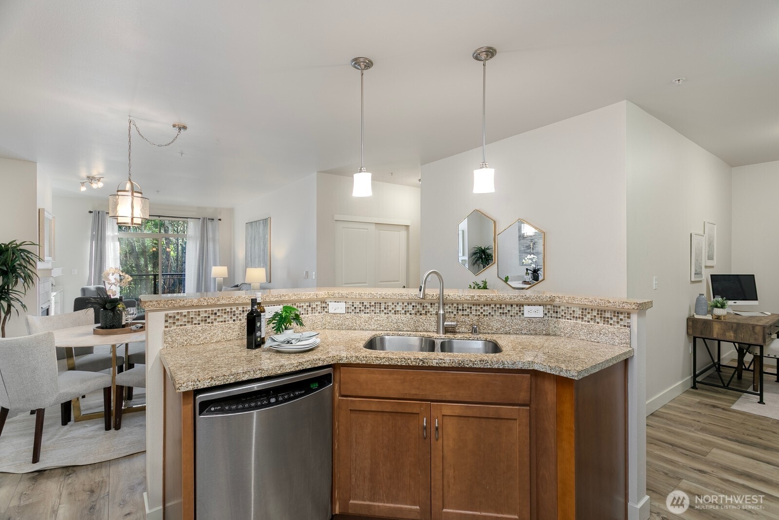 15730 116th Avenue Northeast, Unit 107 Bothell, WA 98011 - Photo 8 of 30