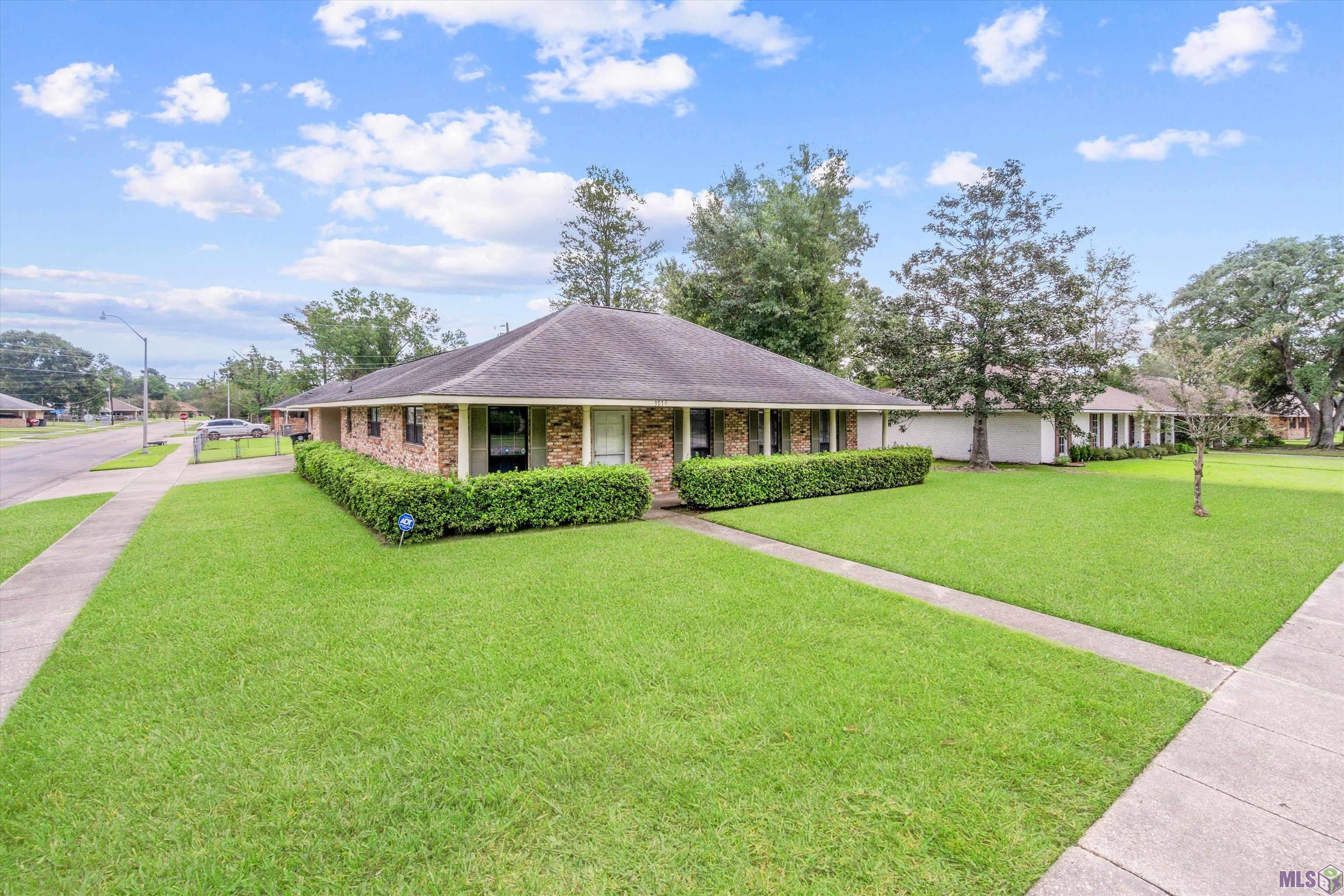 3774 Ridgemont Drive Baton Rouge, LA 70814 - Photo 1 of 15 Gallery Image 1