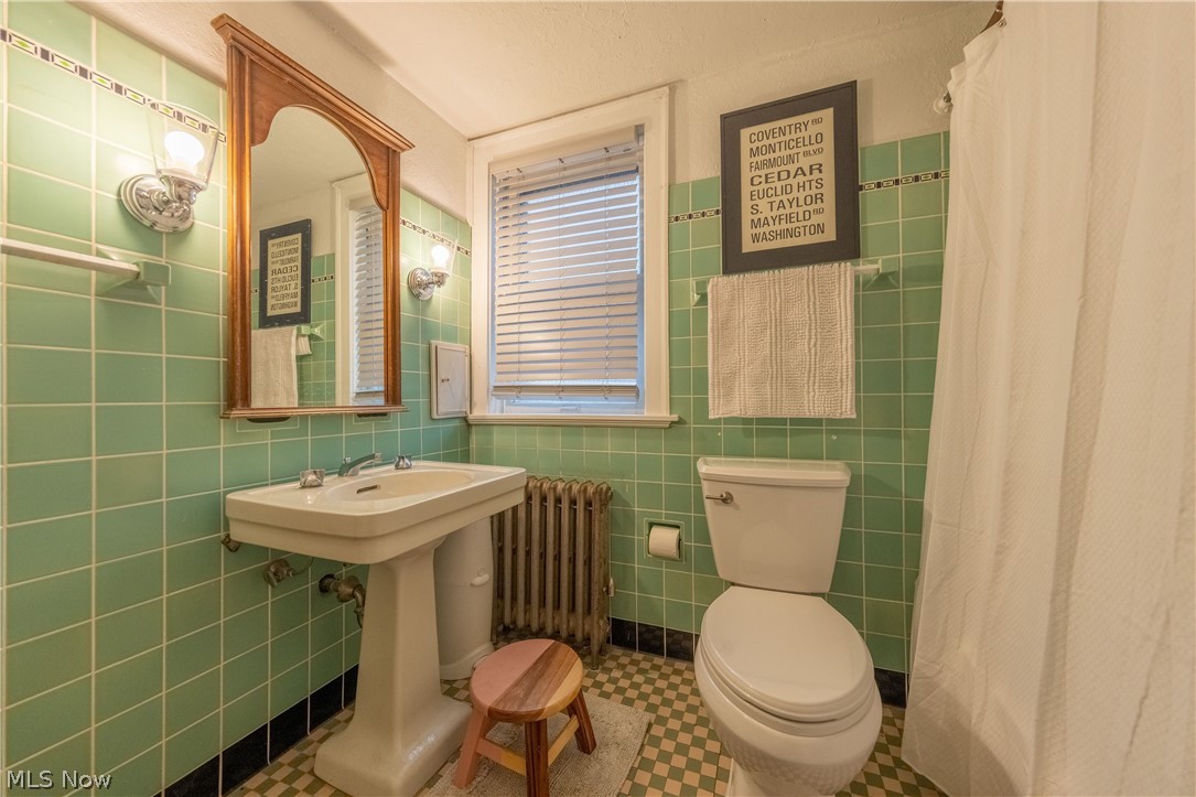 2495 Eaton Road Cleveland, OH 44118 - Photo 26 of 33 Gallery Image 26