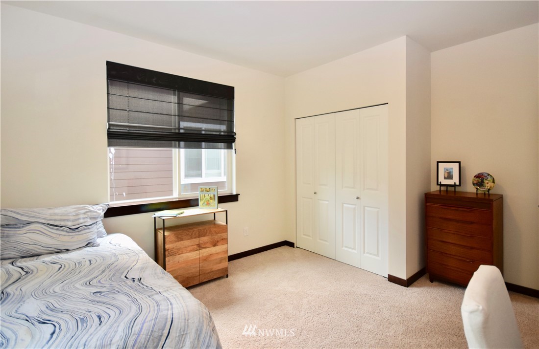 17829 3rd Avenue Southeast Bothell, WA 98012 - Photo 28 of 39