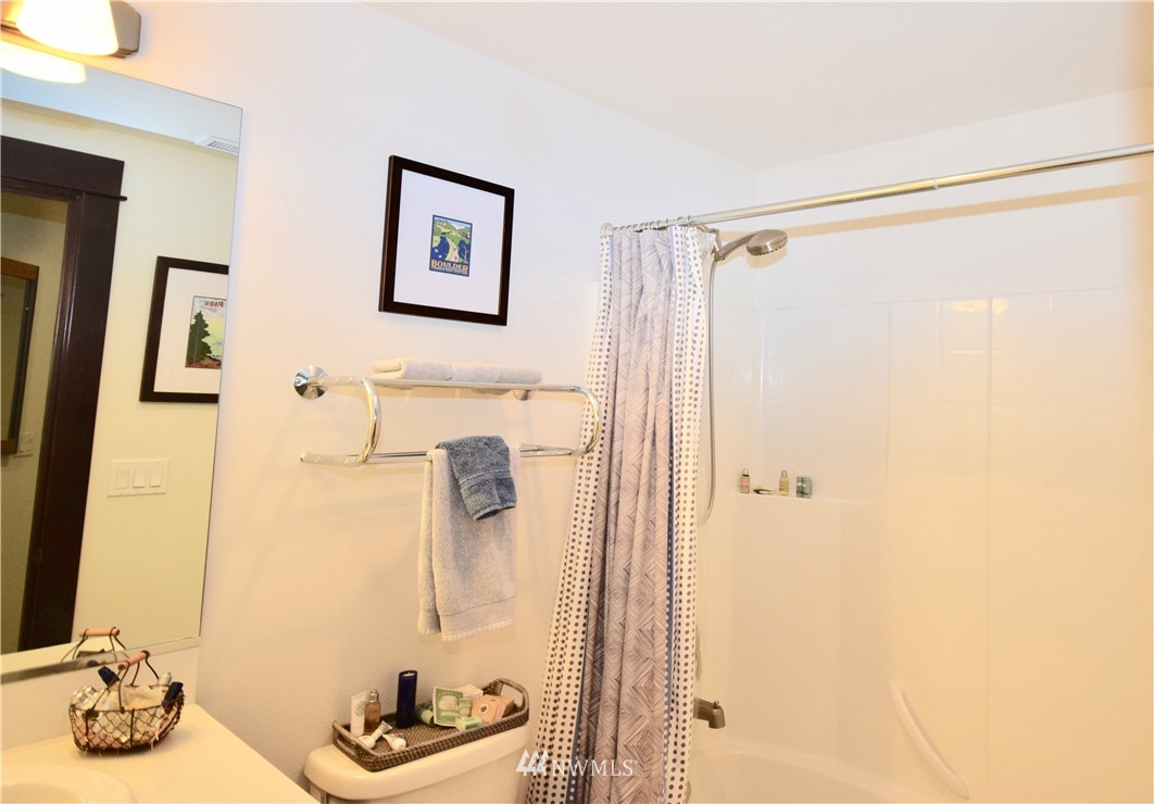 17829 3rd Avenue Southeast Bothell, WA 98012 - Photo 35 of 39
