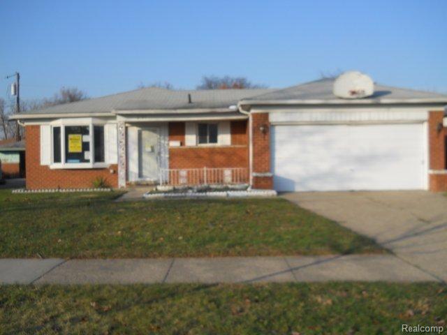 2107 Common Road Warren, MI 48092 - Photo 1 of 11 DSCN0216.jpg