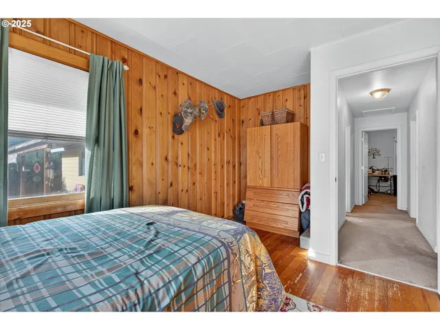 $275,000 | 2860 College Street, Baker City, OR 97814