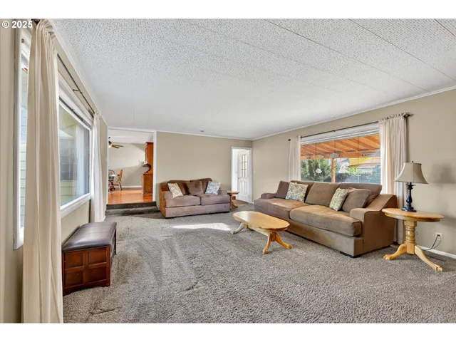 $275,000 | 2860 College Street, Baker City, OR 97814