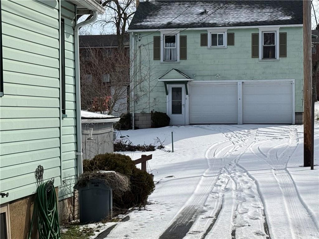 2703 20th St Extension Beaver Falls, PA 15010 - Photo 14 of 21