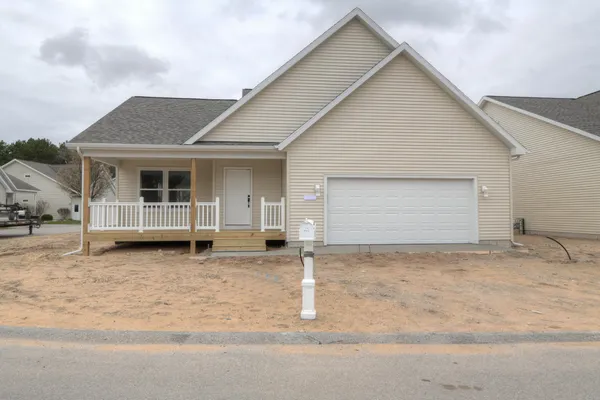 $439,990 | 2793 Garnet Court, Unit LOT: 32, Traverse City, MI 49684