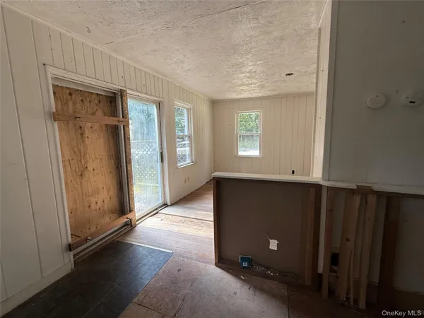 $319,900 | 3968 Old Crompond Road, Cortlandt Manor, NY 10567