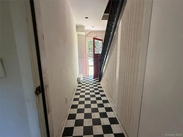 $319,900 | 3968 Old Crompond Road, Cortlandt Manor, NY 10567