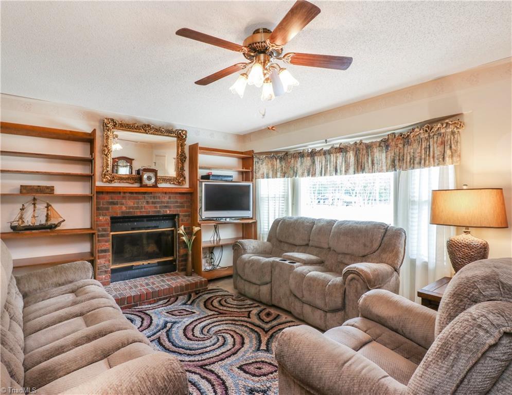 6804 Thurber Road Randleman, NC 27317 - Photo 4 of 26