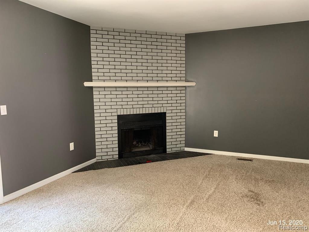 15873 Ridgebrook Path Romulus, MI 48174 - Photo 3 of 7