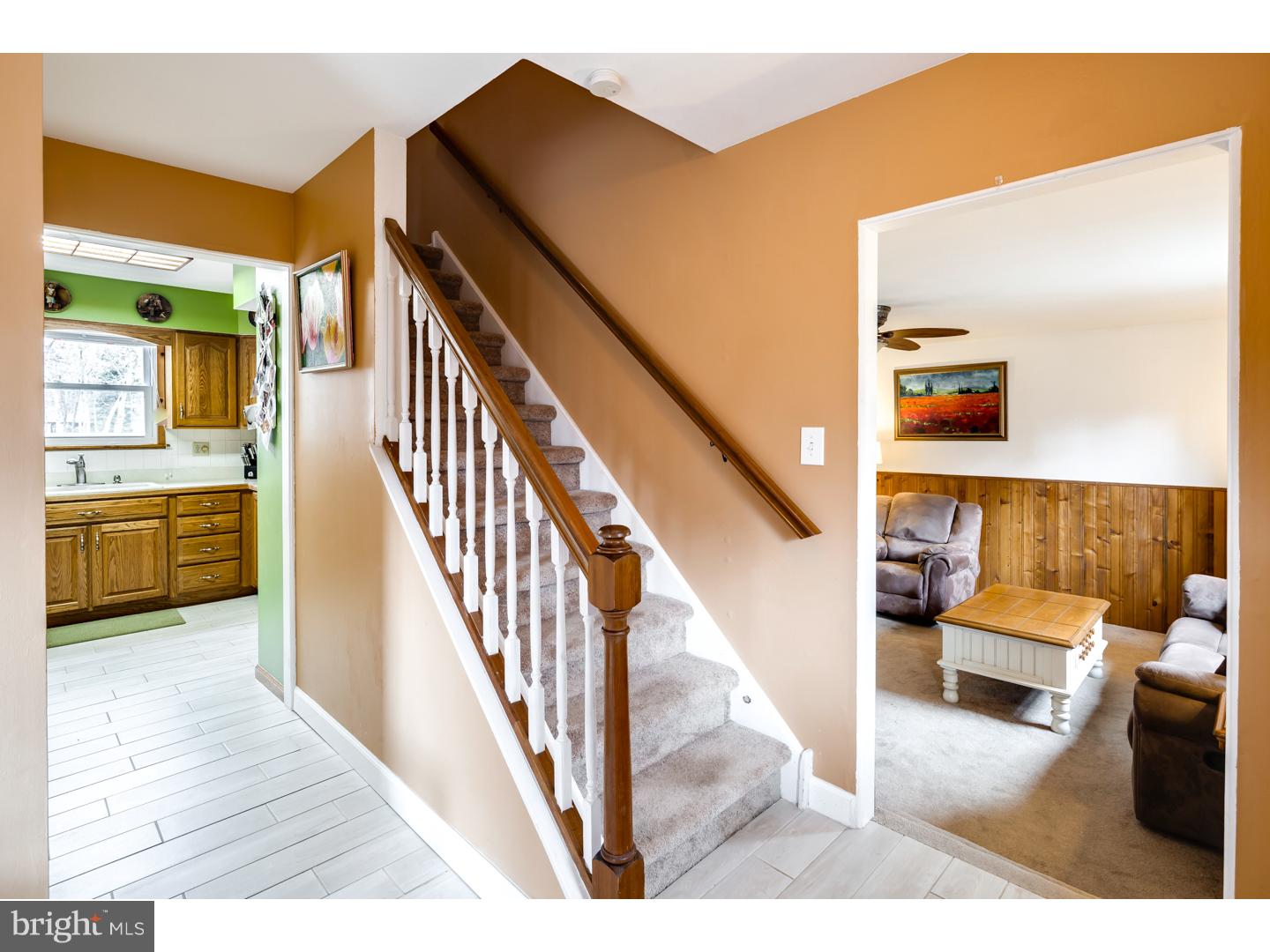 838 Hopewell Road Evesham, NJ 08053 - Photo 5 of 21 Foyer