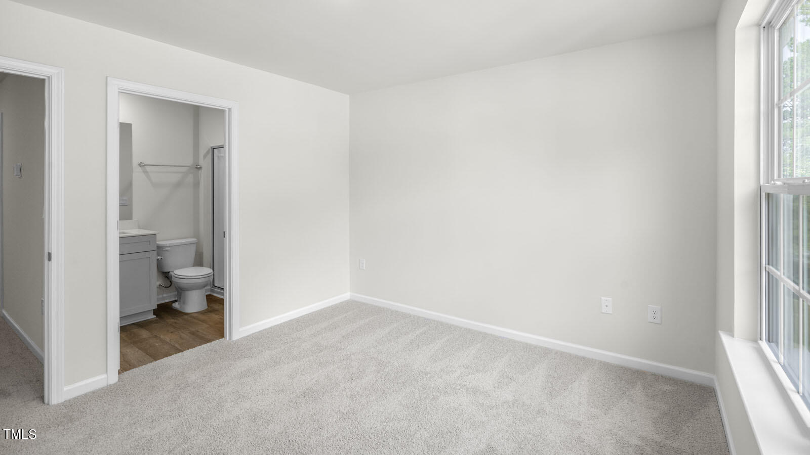 8728 Asher Gray Way Raleigh, NC 27616 - Photo 18 of 24 first-unit-thornton-012
