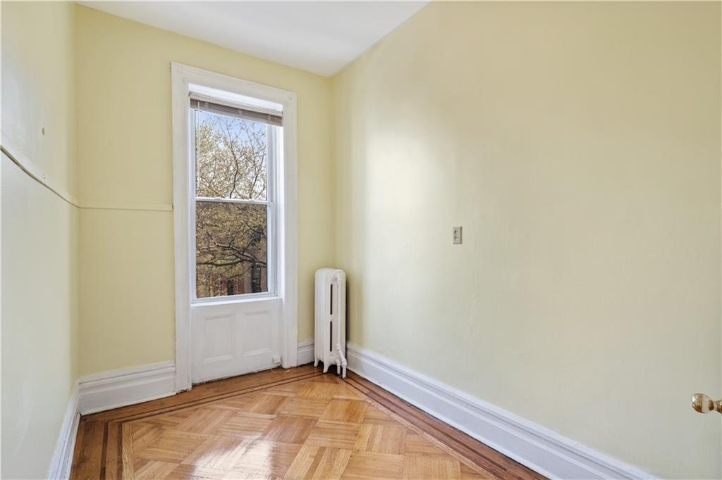 412 73rd Street Brooklyn, NY 11209 - Photo 15 of 38