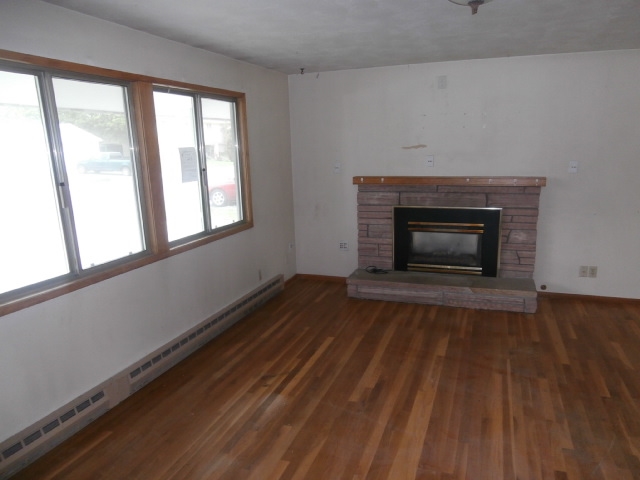 421 North 5th Street Cheney, WA 99004 - Photo 2 of 18 Gallery Image 2