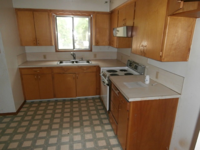 421 North 5th Street Cheney, WA 99004 - Photo 4 of 18 Gallery Image 4