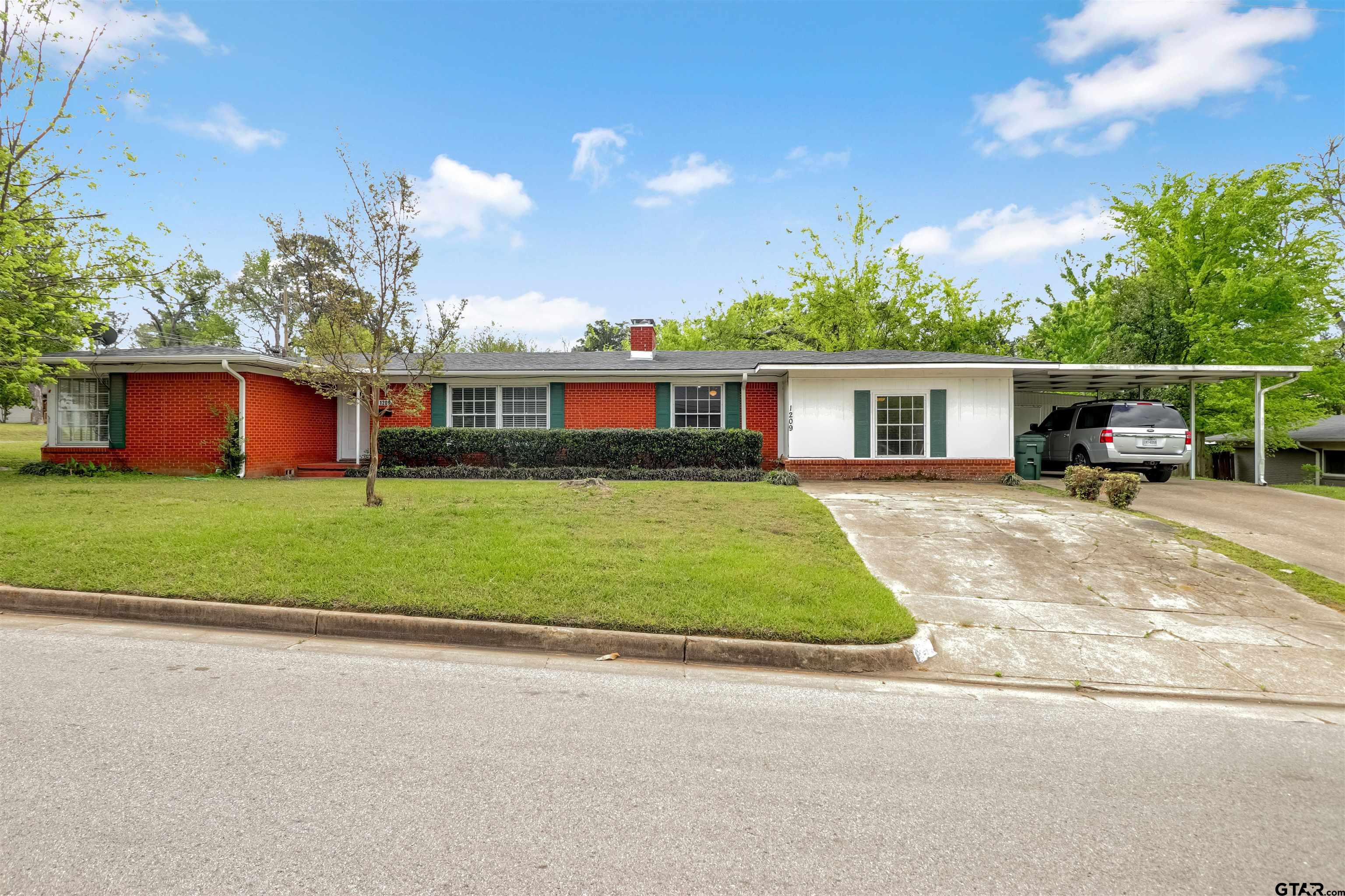 1209 East 8th Street Tyler, TX 75701 - Photo 1 of 24
