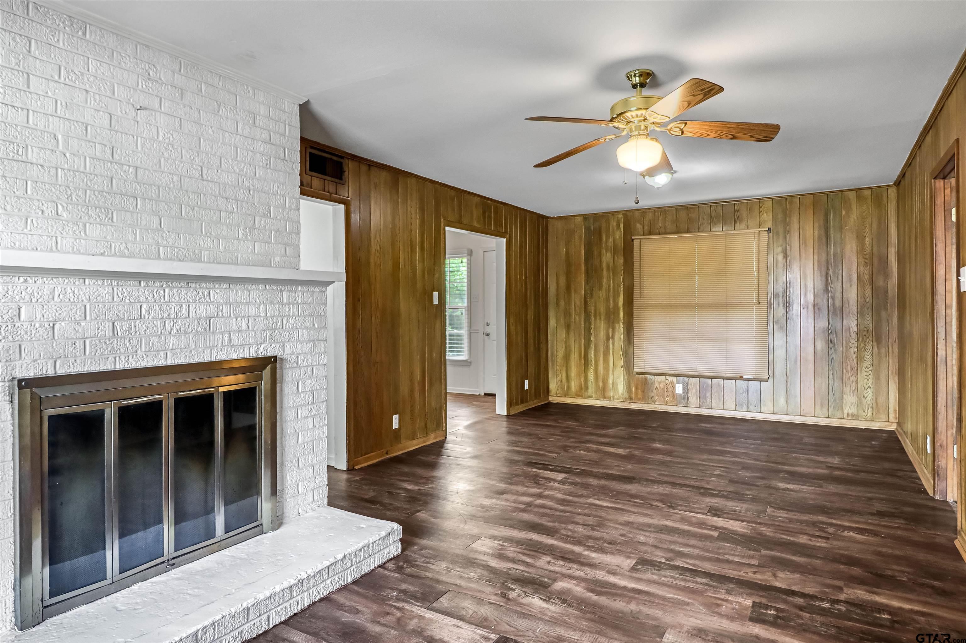 1209 East 8th Street Tyler, TX 75701 - Photo 3 of 24