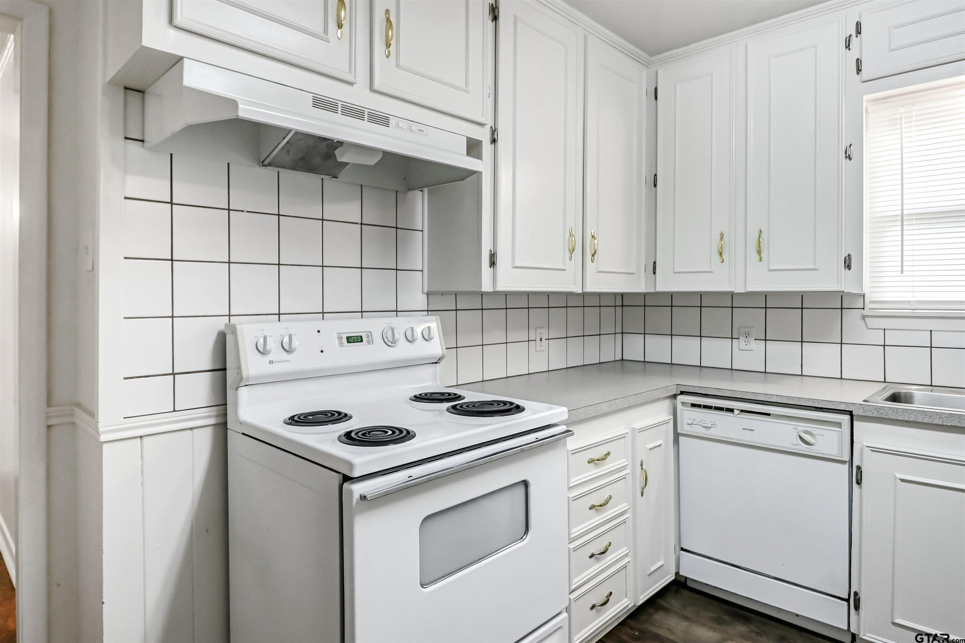 1209 East 8th Street Tyler, TX 75701 - Photo 6 of 24
