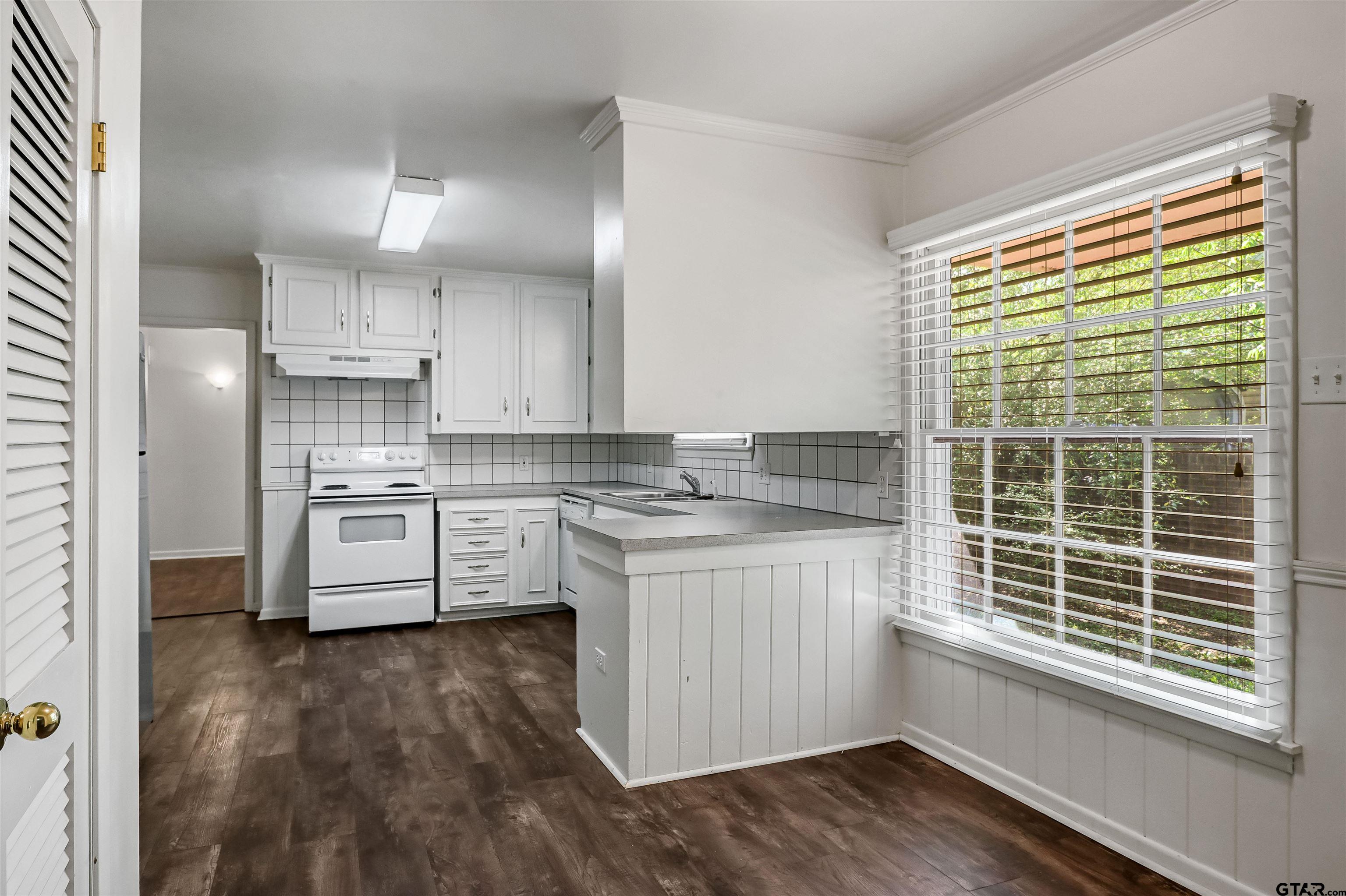 1209 East 8th Street Tyler, TX 75701 - Photo 8 of 24
