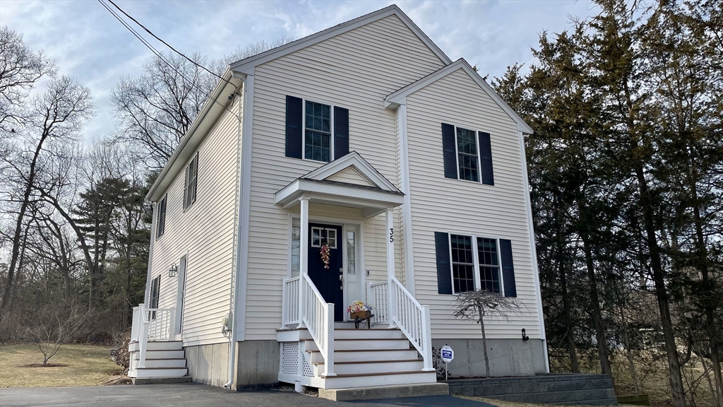 35 Glendon Street Avon, MA 02322 - Photo 1 of 20