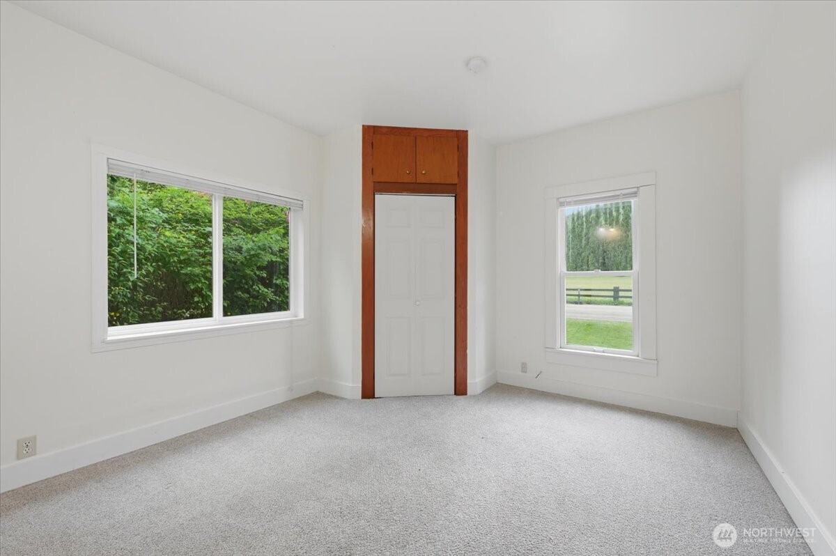 23746 Old Day Creek Road, Unit A & B Sedro-Woolley, WA 98284 - Photo 17 of 36 an empty room with a window