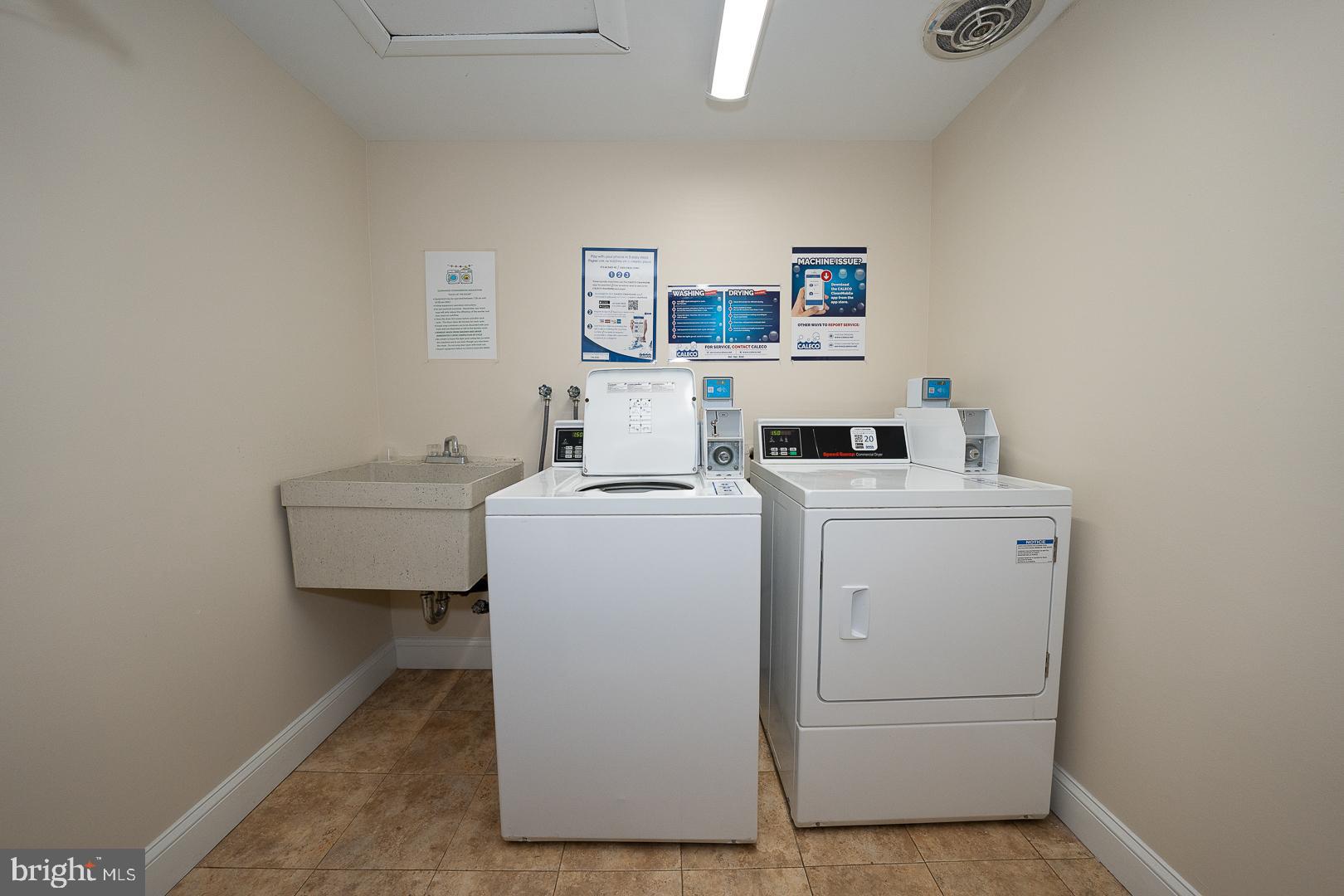 446 Drummers Lane Wayne, PA 19087 - Photo 26 of 27 a utility room with dryer and washer