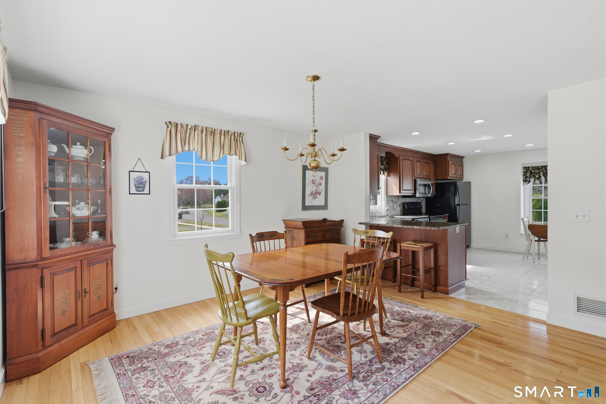 42 Dunham Street, Unit 42 Wethersfield, CT 06109 - Photo 23 of 40 a view of a dining room with furniture