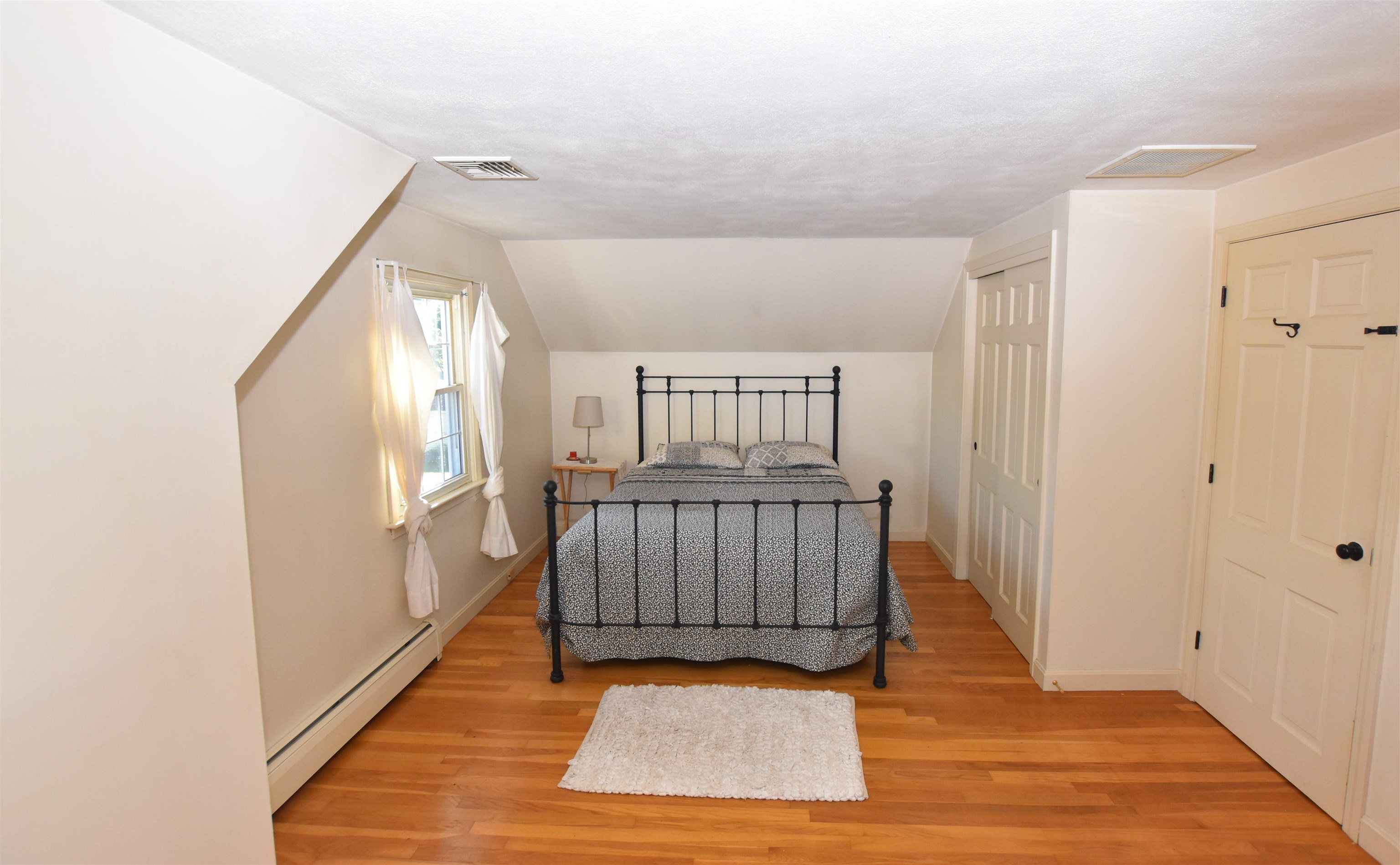 4 Robin Glen Road Stratham, NH 03885 - Photo 11 of 23
