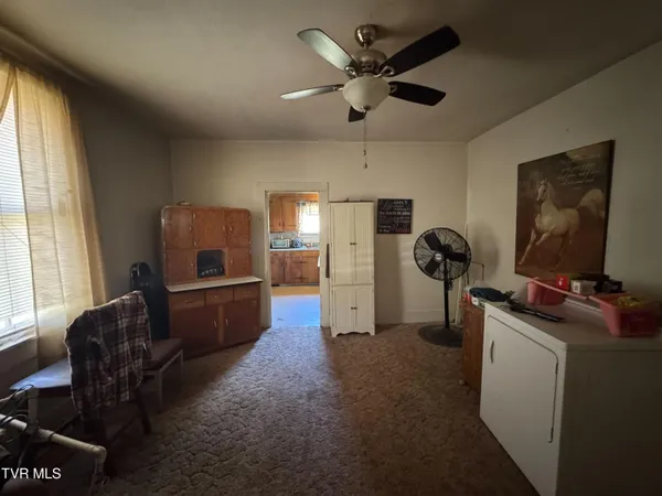 $349,999 | 25163 Rich Valley Road, Abingdon, VA 24210