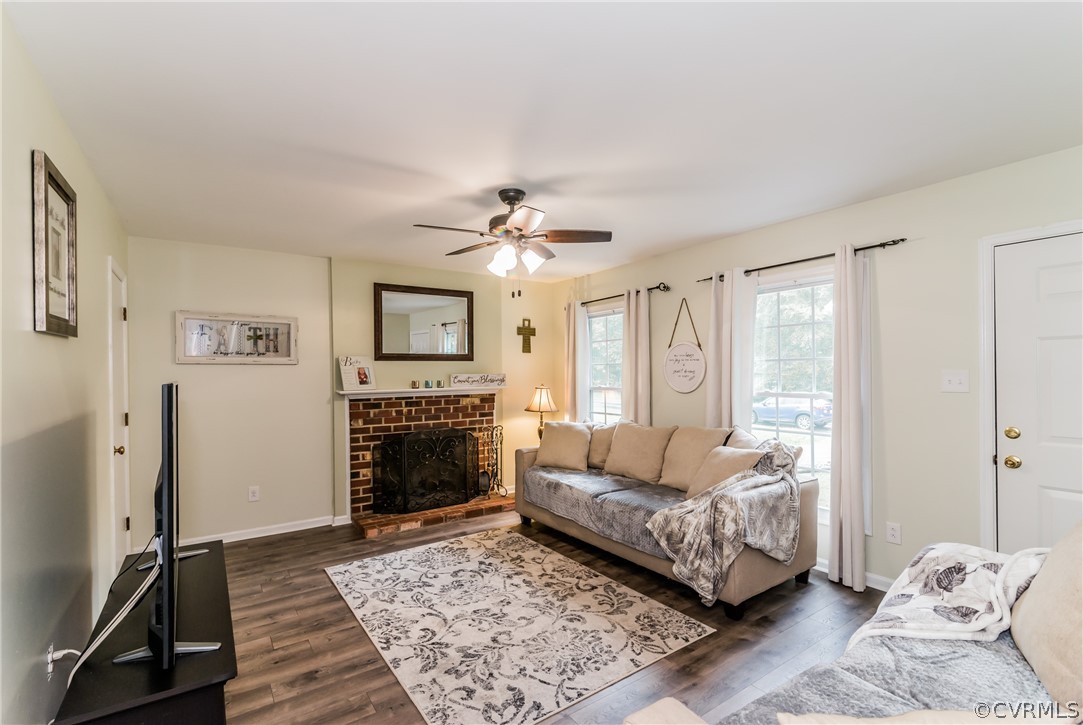 5242 Rollingway Road Chesterfield, VA 23832 - Photo 3 of 24 a living room with furniture and a fireplace