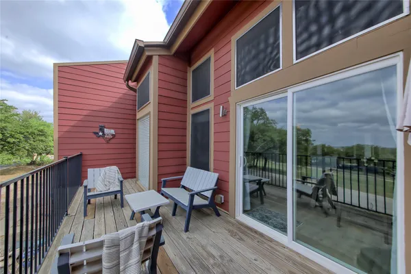 $295,000 | 549 Demarett Drive, Point Venture, TX 78645