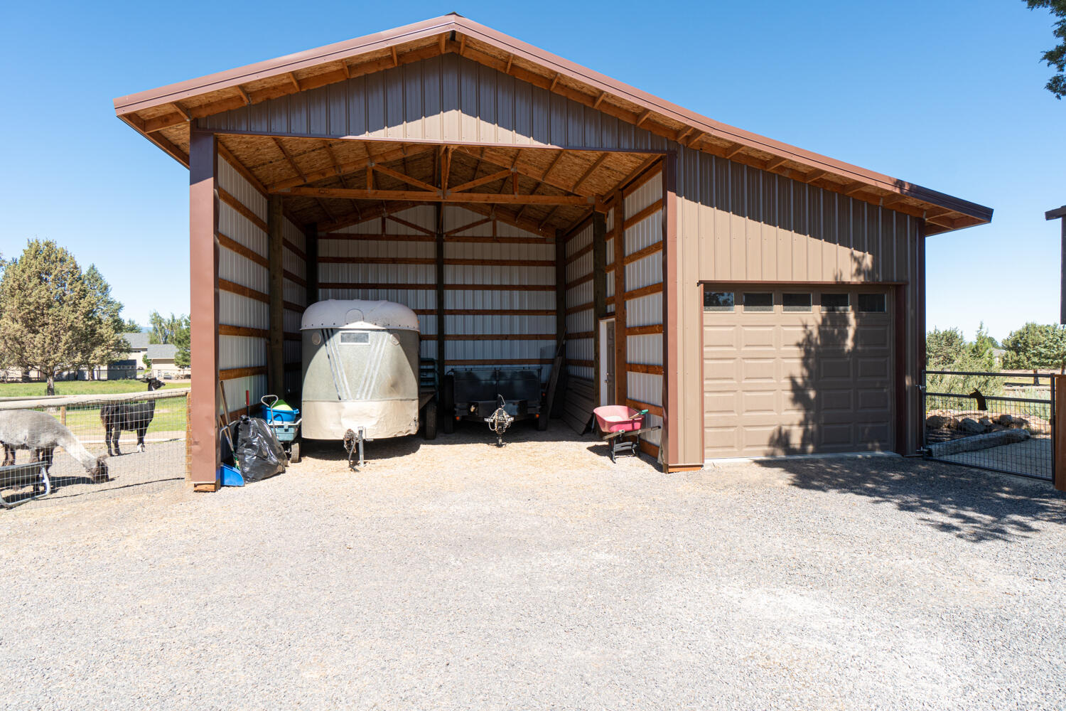 61542 Ward Road Bend, OR 97702 - Photo 38 of 65 Equipment storage shed.