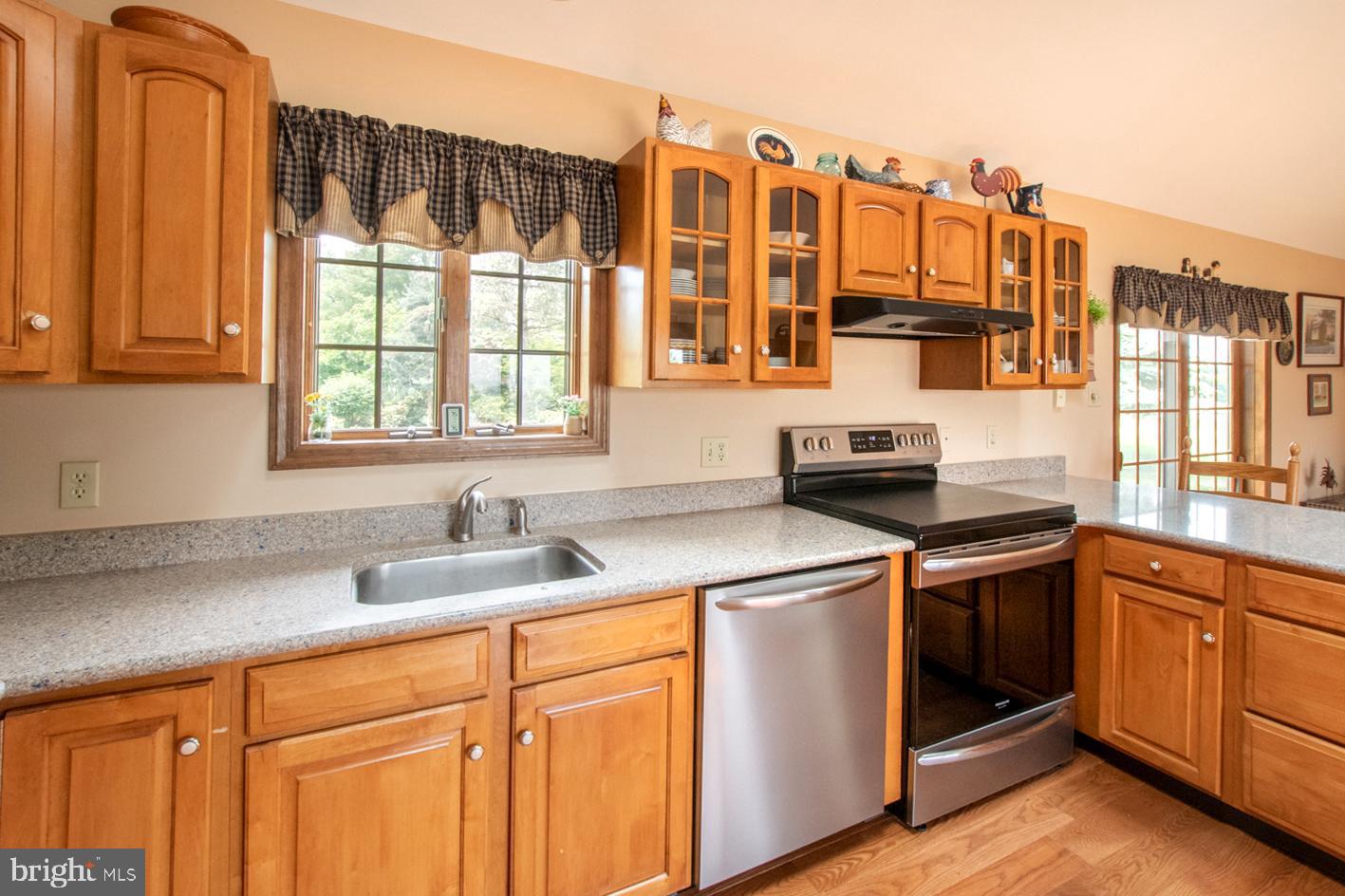 801 North Reeds Road Downingtown, PA 19335 - Photo 26 of 40 Kitchen