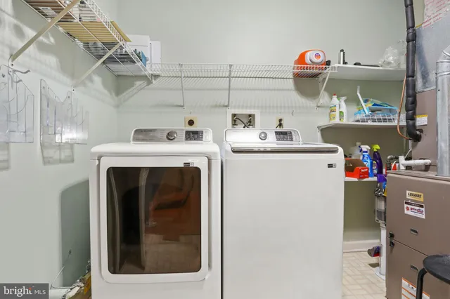 $273,900 | 2633 Grandview Park Drive, Unit 39, York, PA 17408