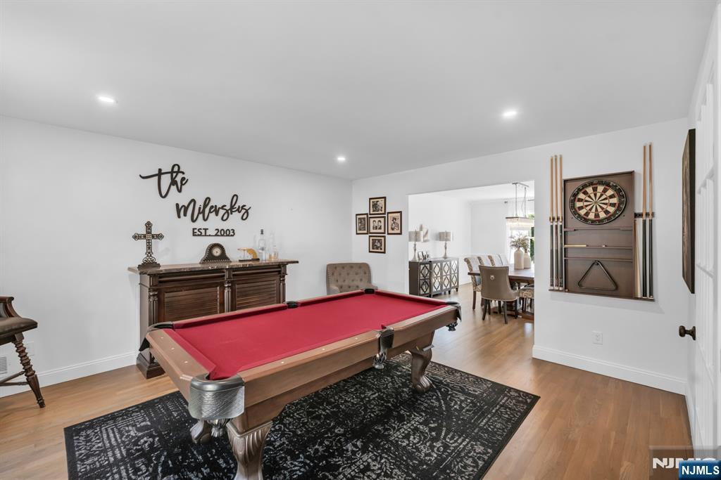 22 Fox Boro Road Wayne, NJ 07470 - Photo 5 of 50