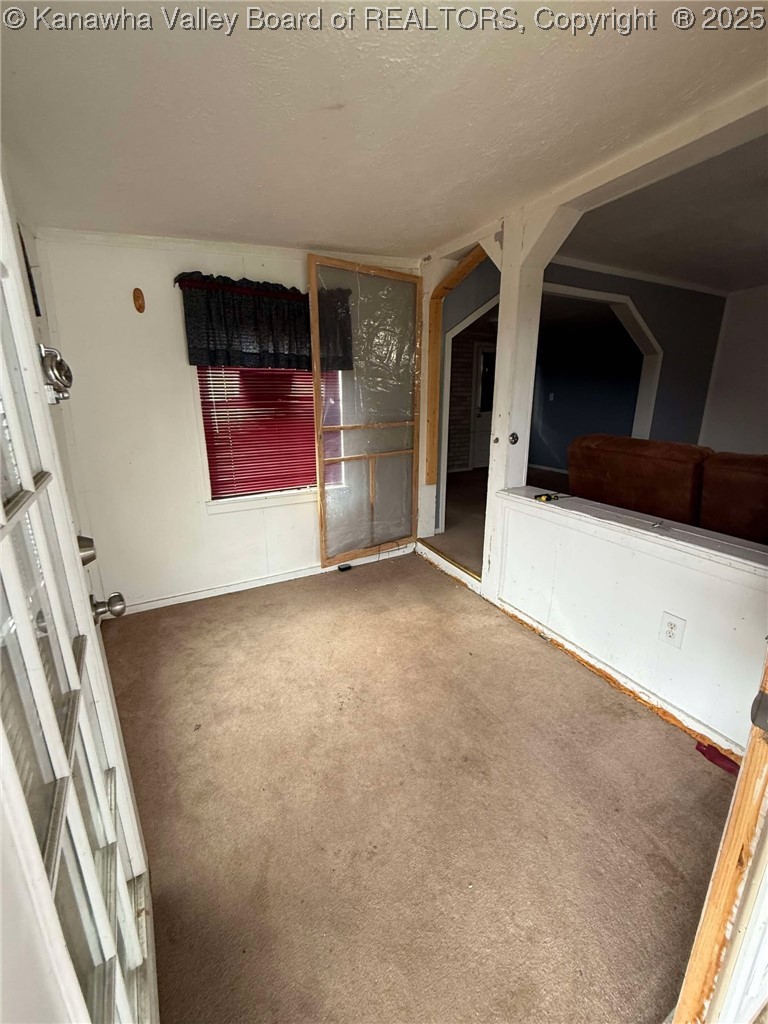 4303 Thomas Ridge Road Leon, WV 25123 - Photo 6 of 22 Gallery Image 6