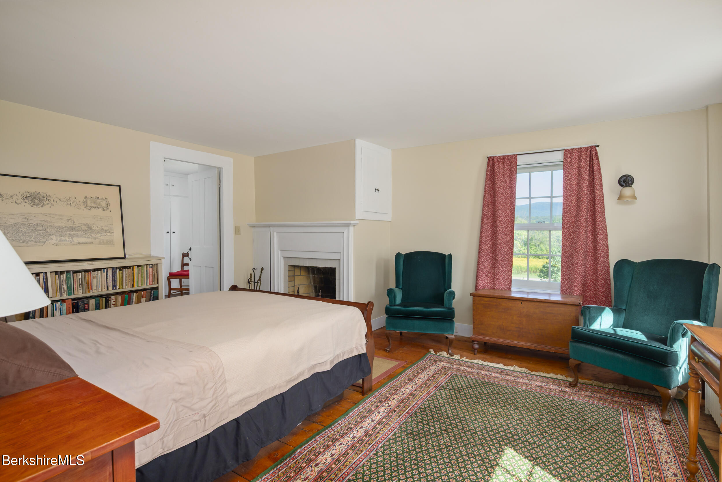 523 Hancock Road Williamstown, MA 01267 - Photo 43 of 52 Primary bedroom