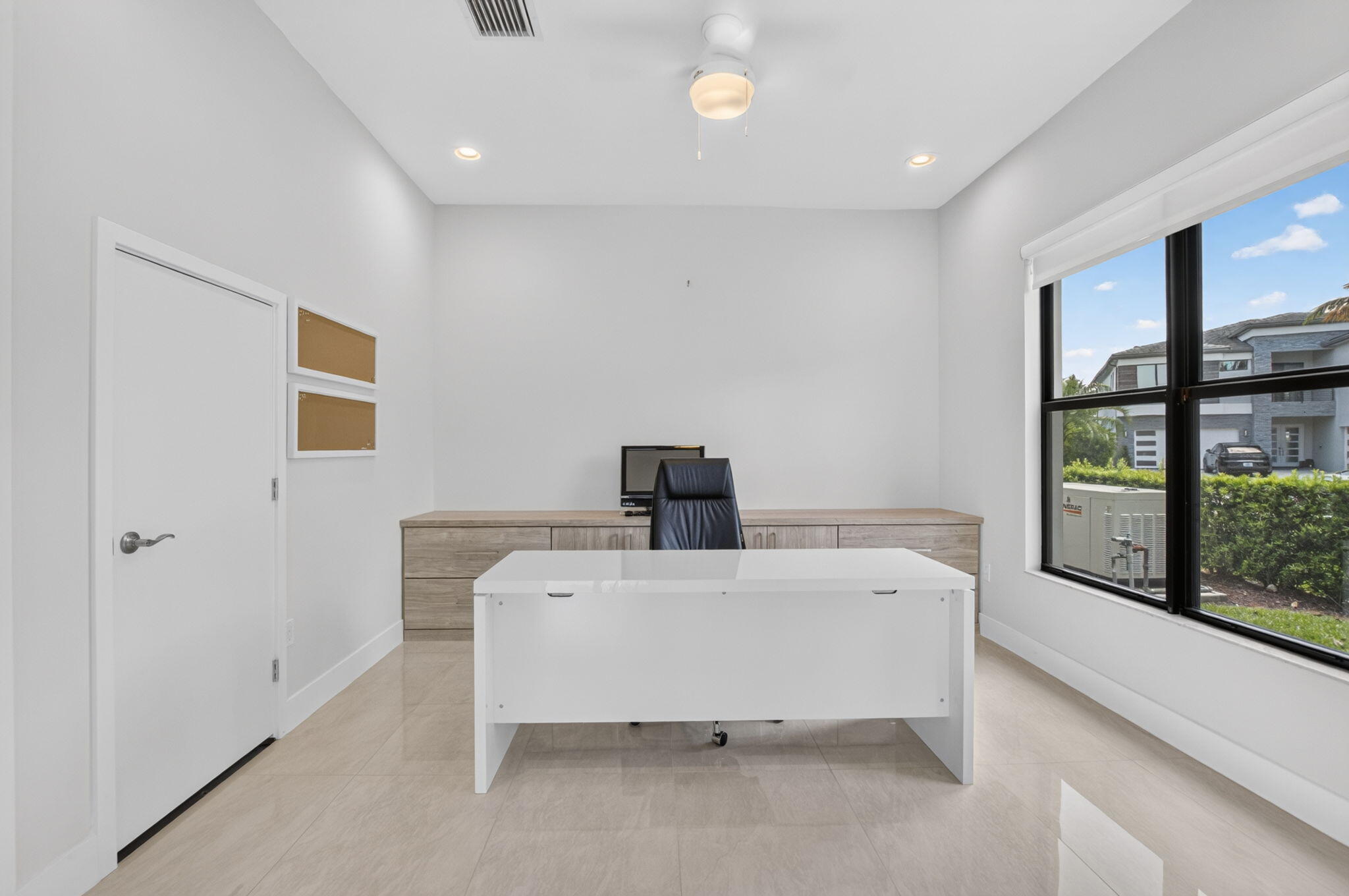 17100 Wandering Wave Avenue Boca Raton, FL 33496 - Photo 14 of 45 Office
