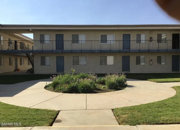 $1,395 | 5036 West Ave L8, Unit 5, Quartz Hill, CA 93536