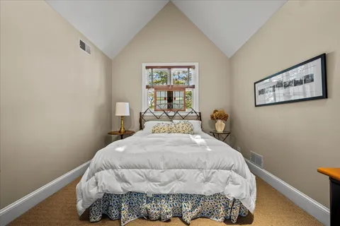 $1,295,000 | 177 Washington Road, Lake Forest, IL 60045