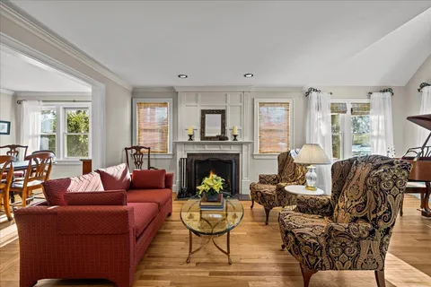 $1,295,000 | 177 Washington Road, Lake Forest, IL 60045