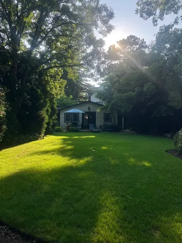 $1,295,000 | 177 Washington Road, Lake Forest, IL 60045